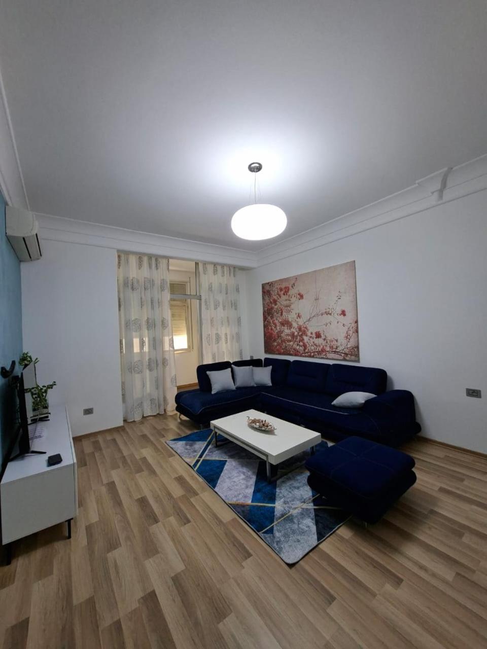 Peaky Hotel Durrës Extérieur photo